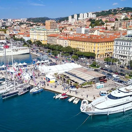 Апартаменты K 2 Риека